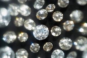 В Гохране пропала партия крупных алмазов В Гохране пропала партия крупных алмазов