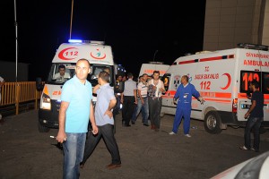 Курды устроили сразу два теракта в Турции Курды устроили сразу два теракта в Турции