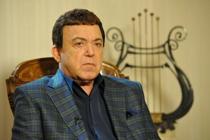 Кобзон хочет остановить дипотношения с США Кобзон хочет остановить дипотношения с США