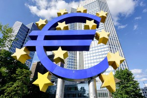 Еврозона встала на путь саморазрушения Еврозона встала на путь саморазрушения