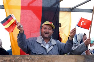 Мигранты разрушают ЕС изнутри Мигранты разрушают ЕС изнутри