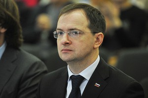 Мединский призвал учить детей до вечера Мединский призвал учить детей до вечера