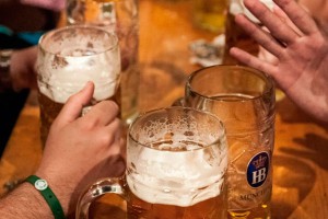 На борьбу с пьянством просят выделить 2 млрд На борьбу с пьянством просят выделить 2 млрд