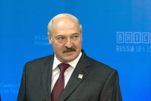 Лукашенко нацелился на новый срок Лукашенко нацелился на новый срок
