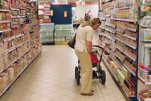 Россияне утратили интерес к санкциям Россияне утратили интерес к санкциям