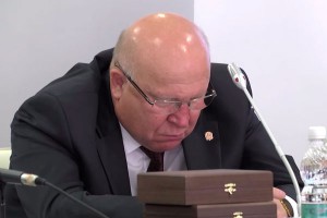 Валерий Шанцев уснул на заседании Госдумы Валерий Шанцев уснул на заседании Госдумы