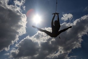 В московском цирке разбилась гимнастка В московском цирке разбилась гимнастка