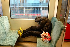 Россияне хотят вернуть вытрезвители Россияне хотят вернуть вытрезвители