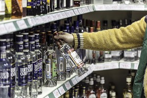 Минздрав за продажу алкоголя с 21 года Минздрав за продажу алкоголя с 21 года