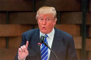 Дональд Трамп пообещал отменить налоги Дональд Трамп пообещал отменить налоги