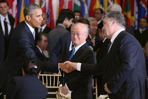 Порошенко напросился на встречу с Обамой Порошенко напросился на встречу с Обамой