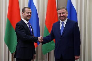 Медведев предложил свой маленький Шенген Медведев предложил свой маленький Шенген