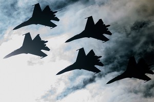 Россия разбомбила штаб управления "ИГ" (видео) Россия разбомбила штаб управления "ИГ" (видео)