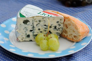 Лужковский сыр придет на смену пармезану Лужковский сыр придет на смену пармезану