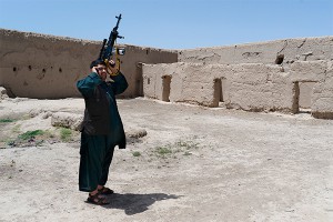 Талибы сбили самолет ВВС США в Афганистане Талибы сбили самолет ВВС США в Афганистане