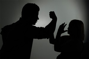 Москвич насиловал соседей ради консьержа Москвич насиловал соседей ради консьержа