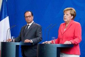 Олланд отказался провести ночь с Меркель Олланд отказался провести ночь с Меркель