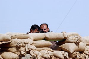 Боевики "ИГ" массово бегут из Сирии Боевики "ИГ" массово бегут из Сирии