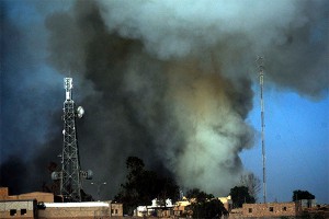 Премьера Йемена обстреляли из гранатометов Премьера Йемена обстреляли из гранатометов