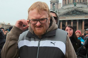 Милонов хочет перерисовать рубли Милонов хочет перерисовать рубли