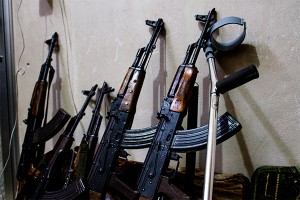 Оружие из США попало в руки "ИГ" Оружие из США попало в руки "ИГ"