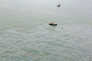 Танкер с россиянами тонет в Баренцевом море Танкер с россиянами тонет в Баренцевом море