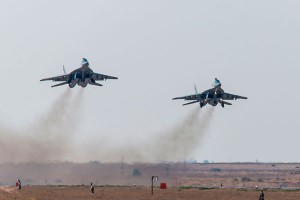 ВВС России уничтожили командиров "ИГ" со свитой ВВС России уничтожили командиров "ИГ" со свитой