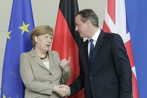 Кэмерон попросил Меркель о помощи Кэмерон попросил Меркель о помощи