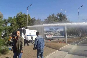 После теракта в Анкаре началась стрельба После теракта в Анкаре началась стрельба