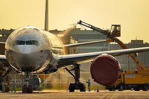Чиновникам отказали в западных авиакомпаниях Чиновникам отказали в западных авиакомпаниях