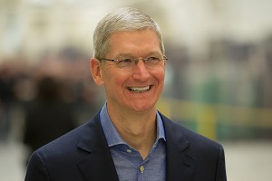 Глава Apple предрек революцию в автопроме Глава Apple предрек революцию в автопроме
