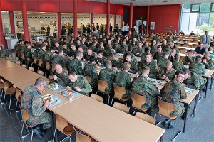 Как и чем кормят своих солдат армии мира Как и чем кормят своих солдат армии мира