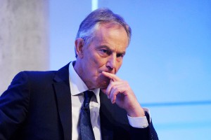 Блэр признал вину в появлении "ИГ" Блэр признал вину в появлении "ИГ"