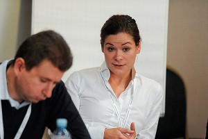 Гайдар устроила скандал на выборах в Одессе Гайдар устроила скандал на выборах в Одессе