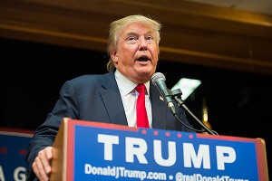 Трамп жалеет о свержении Каддафи и Хусейна Трамп жалеет о свержении Каддафи и Хусейна