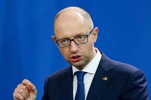 Уход Яценюка поможет Украине и России Уход Яценюка поможет Украине и России