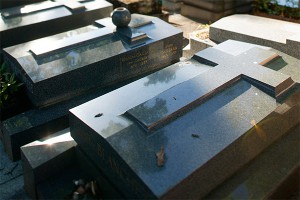 Москвичи смогут купить могилу онлайн Москвичи смогут купить могилу онлайн