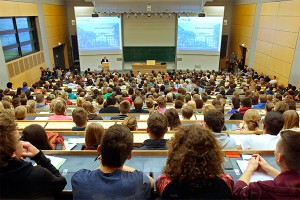 16 вузов попали под запрет Рособрнадзора 16 вузов попали под запрет Рособрнадзора