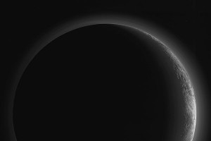 New Horizons нашел воду на спутнике Плутона New Horizons нашел воду на спутнике Плутона