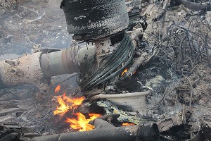 Под обломками A321 раздаются голоса Под обломками A321 раздаются голоса