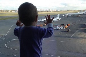 Авиакатастрофа А321 унесла жизни 27 детей Авиакатастрофа А321 унесла жизни 27 детей