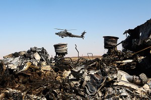 Родственники опознали жертв крушения А321 Родственники опознали жертв крушения А321