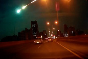 В небе над Таиландом взорвалось НЛО (видео) В небе над Таиландом взорвалось НЛО (видео)