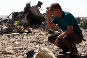 На месте падения A321 нашли важные улики На месте падения A321 нашли важные улики