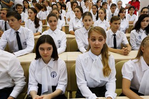 В Госдуме поддержали "школьную" идею Путина В Госдуме поддержали "школьную" идею Путина