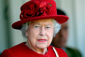 Елизавета II наградила орденом россиянку Елизавета II наградила орденом россиянку