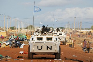 Миротворцев ООН обвиняют в изнасилованиях Миротворцев ООН обвиняют в изнасилованиях