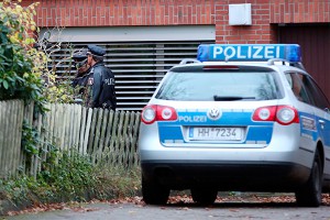 Немка хранила дома останки семи детей Немка хранила дома останки семи детей