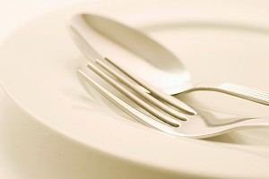 Молодожены съели пенис насильника Молодожены съели пенис насильника