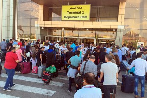 Украинец устроил дебош в Шарм-эль-Шейхе Украинец устроил дебош в Шарм-эль-Шейхе